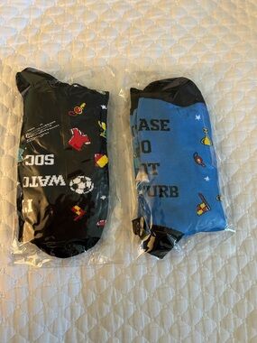 Novelty Sports & ⚽️ Crew Socks - Black and Blue